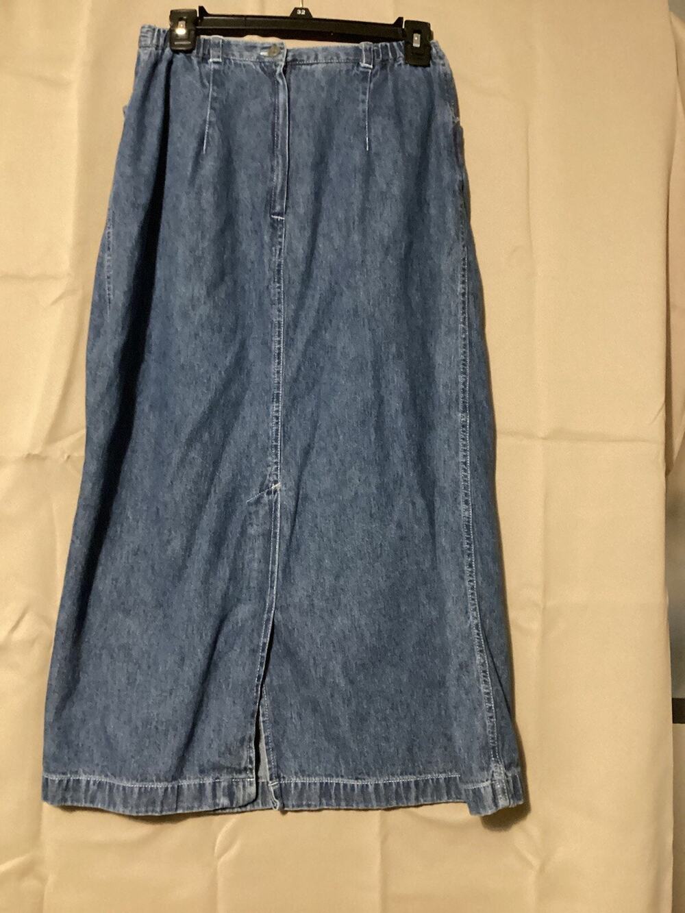 Vintage Women’s Blue Jean Denim Skirt Long Y2K Size 6